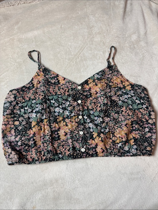 American Eagle Outfitters Tops - Floral Button-Front Cami